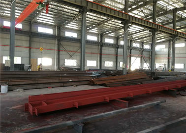 Custom EPS Sandwich Panel Steel Warehouse Construction / Metal Farm Buildings