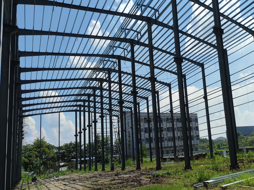 Q235 Steel Structure Workshop With Flexible Layout And Energy Efficient Design