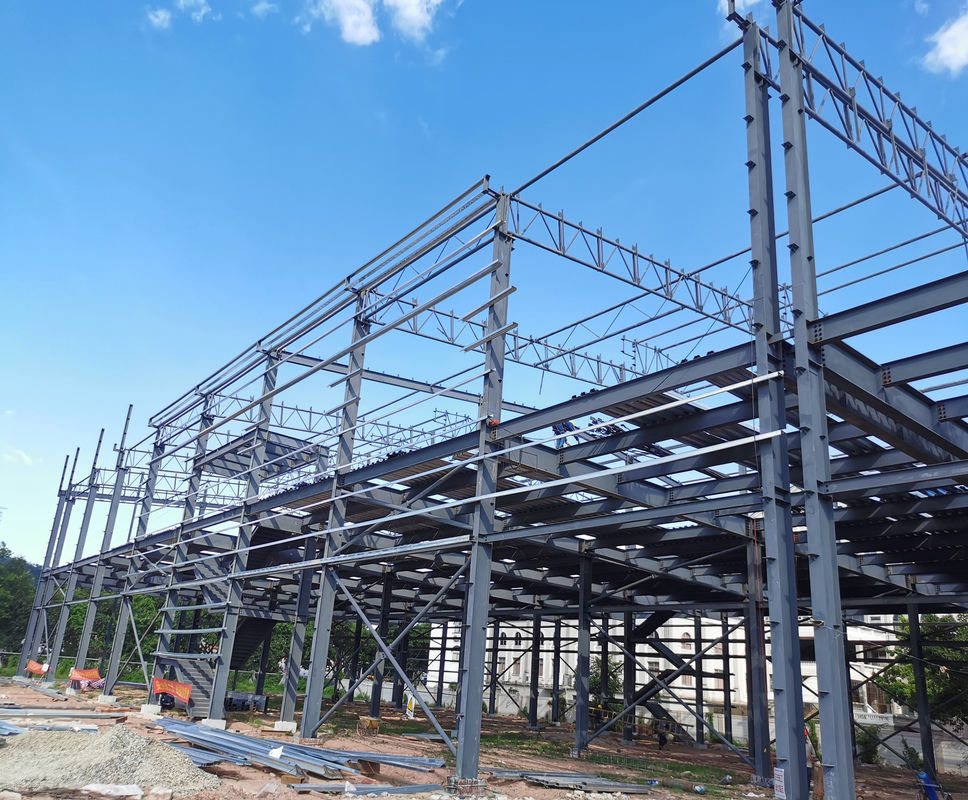Large Span Light Steel Structure Industrial Workshop With High Strength Steel Materials
