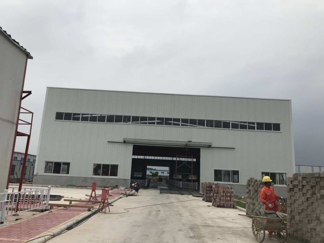 Secure Fire Resistant Steel Structure Warehouse For Safe Storage Of Goods And Materials