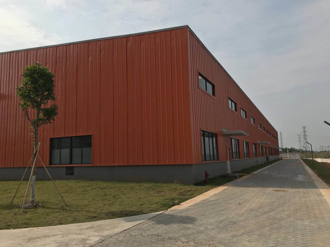 Spacious And Versatile Light Galvanized Steel Structure Warehouse Building With Wide Aisles Easy Access