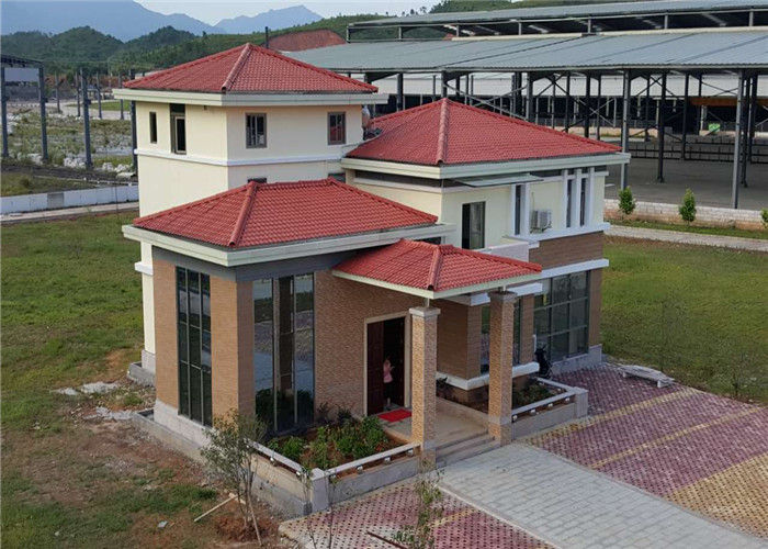 Contemporary Villa Type Prefab Steel House Long Life Span Environmental Friendly
